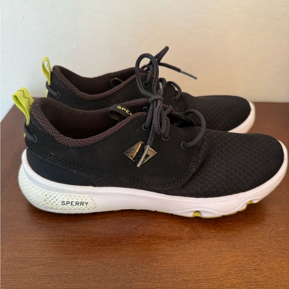 Womens Sperry Fathom Black Boat Sneakers - Size 7 - Picture 1 of 8
